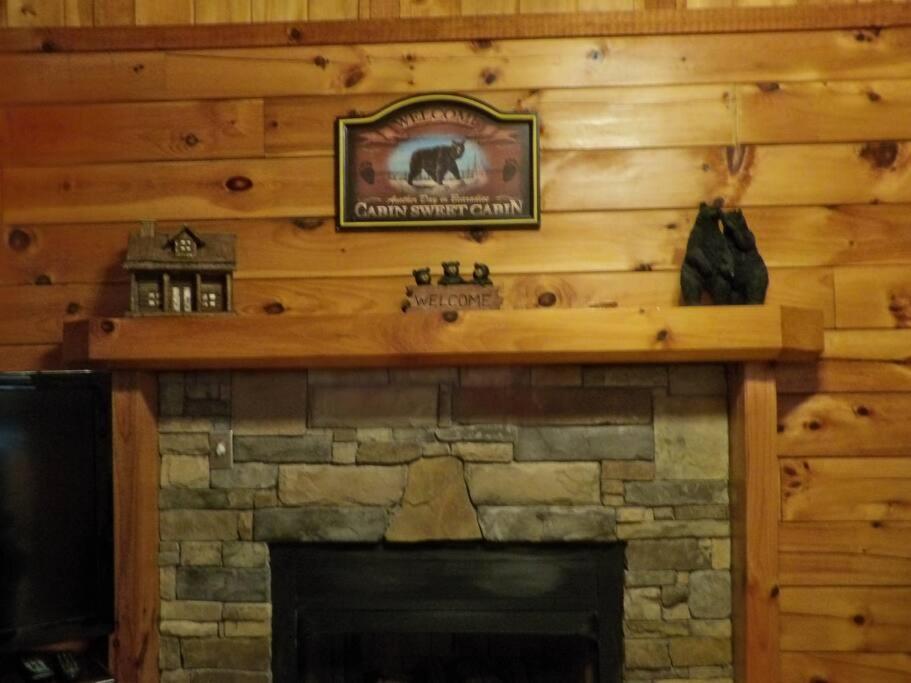 Yogi'S Den: Breathtaking Views! 3 Min To Dollywood, On 1 Acre! Villa Sevierville Exterior photo